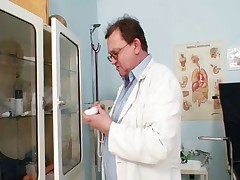 Viktorie - Viktorie Hairy Pussy Gyno Gaping Exam At Clinic