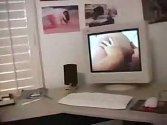 Leilani masturbate in front of cam